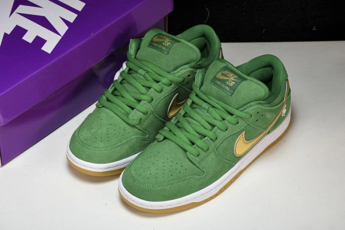 Nike SB Dunk Low Pro St. Patrick's Day     BQ6817-303