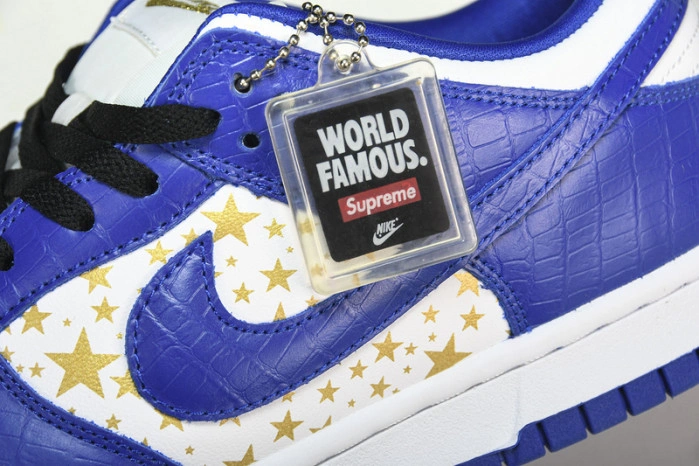 Nike SB Dunk Low Supreme Stars Hyper Royal  DH3228-100