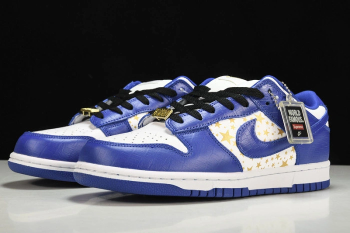 Nike SB Dunk Low Supreme Stars Hyper Royal  DH3228-100