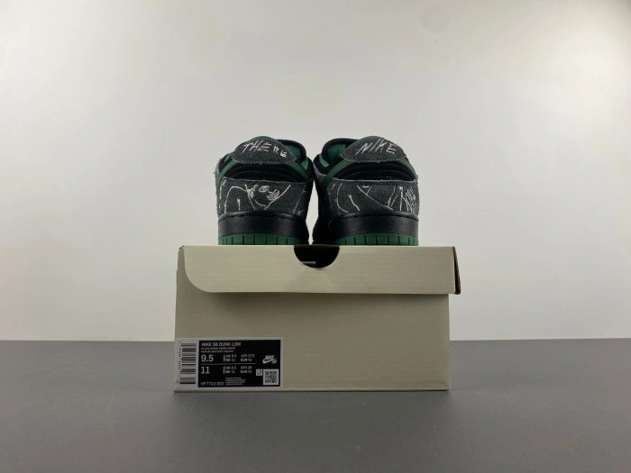 Nike SB Dunk Low There Skateboards     HF7743-001