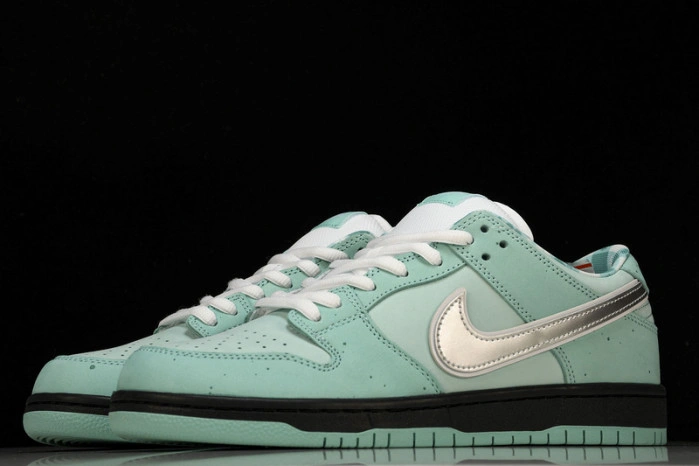 Nike SB Dunk Low Tiffany Green  BV1310-402