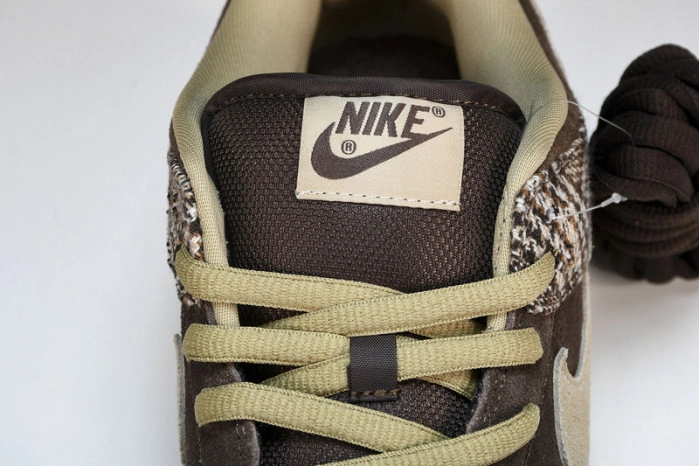 Nike SB Dunk Low Tweed  304292-223