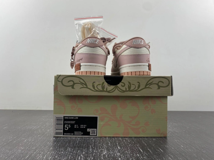 Nike SB Dunk Low Vintage Sweetheart pink  DD1503-118