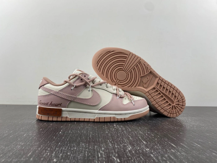 Nike SB Dunk Low Vintage Sweetheart pink  DD1503-118