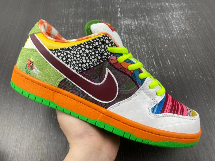Nike SB Dunk Low WHAT THE PAUL  DM0807-600