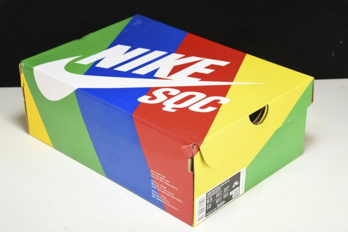 Nike SB Dunk Low White Lobster (Friends and Family)   FD8776-100