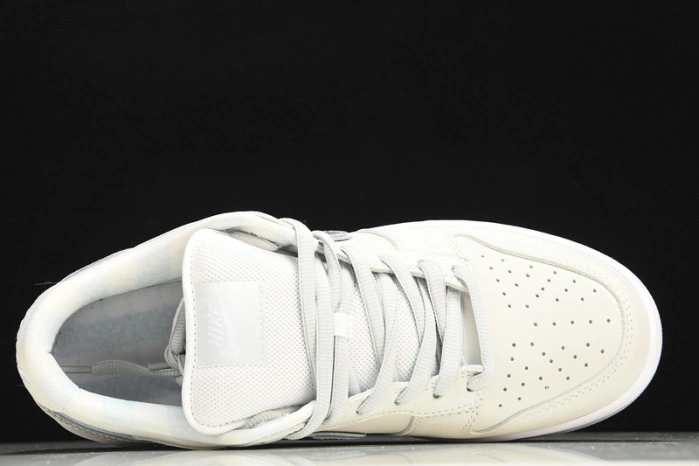 Nike SB Dunk Low White Lobster (Friends and Family)   FD8776-100