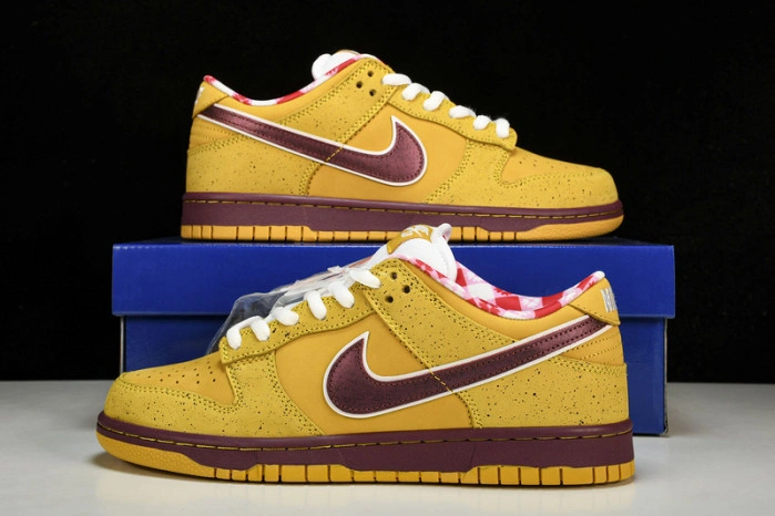 Nike SB Dunk Low Yellow Lobster  313170-137566
