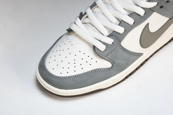 Nike SB Dunk Low Yuto Horigome  FQ1180-001