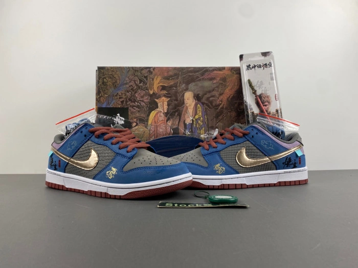 Nike SB Dunk Low “Black Myth Wukong”    DV2433-109
