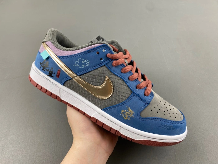 Nike SB Dunk Low “Black Myth Wukong”    DV2433-109