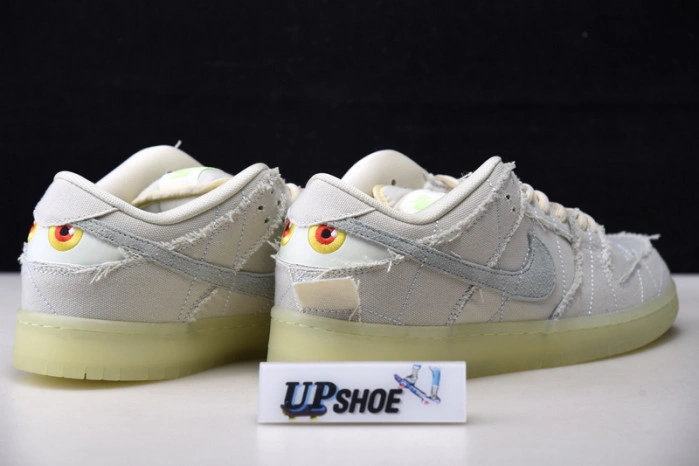 Nike Sb Dunk Low SB 'Mummy'    DM0774-111
