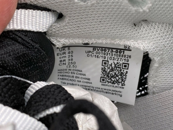 Nike Vaporwaffle sacai Black White CV1363-001
