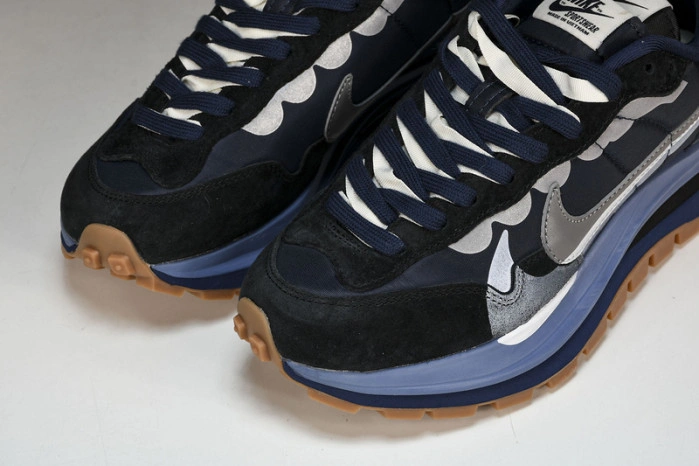 Nike Vaporwaffle sacai Dark Blue DD1875-700