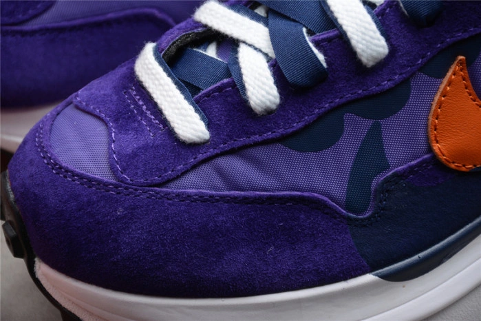 Nike Vaporwaffle sacai Dark Iris  DD1875-500