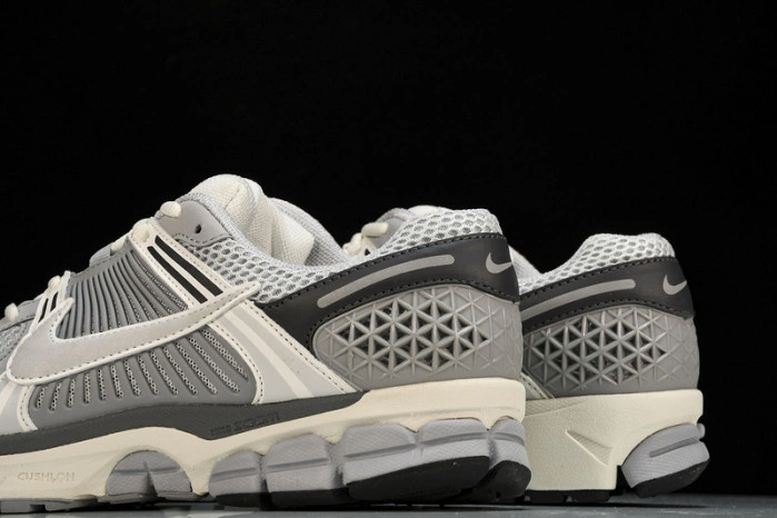Nike Zoom Vomero 5  Vast Grey  BV1358-001