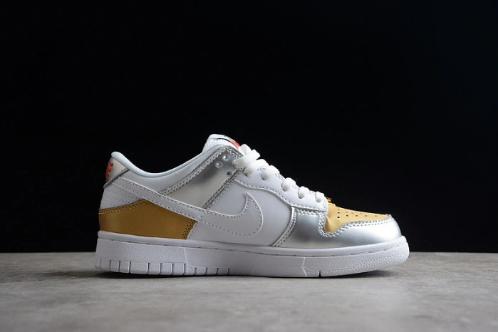 Nk SB Dunk Low Heirloom (W) DH4403-700