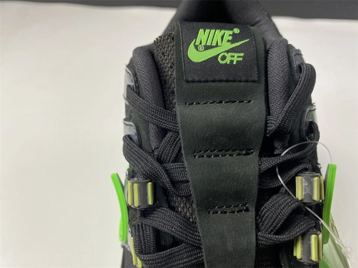 O-W NIKE AIR RUBBER DUNK “”GREEN STRIKE“ CU6015-001
