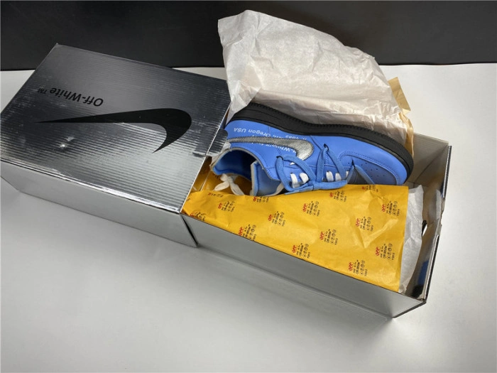 O-W x AIR FORCE 1 LOW UNIVERSITY BLUE CK0866-401