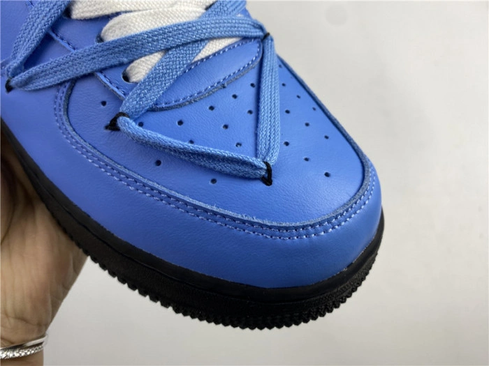 O-W x AIR FORCE 1 LOW UNIVERSITY BLUE CK0866-401
