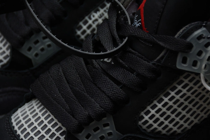 O-W x Air Jordan 4 “Bred” CV9388-001