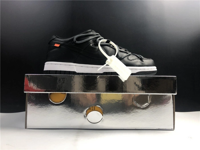 O-W x Nike Dunk Low CT0856-002