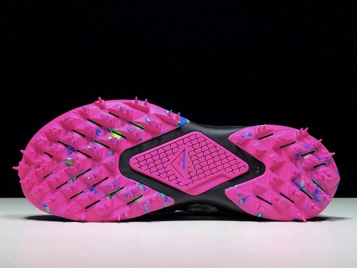 O-W x Nike Zoom Terra Kiger 5 Black CD8179-001