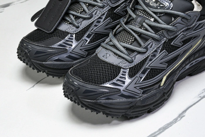 OFF-WHITE Be Right Back