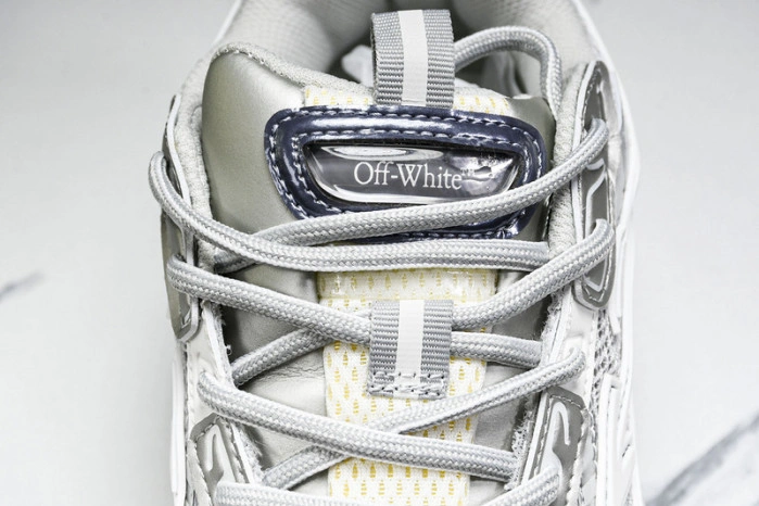 OFF-WHITE Be Right Back
