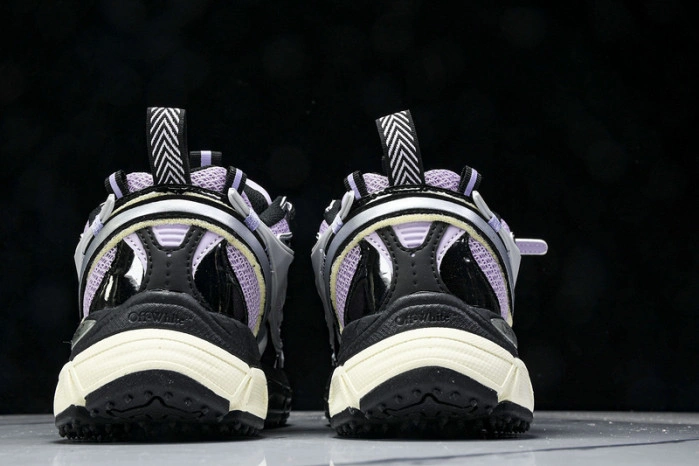 OFF-WHITE Be Right Back