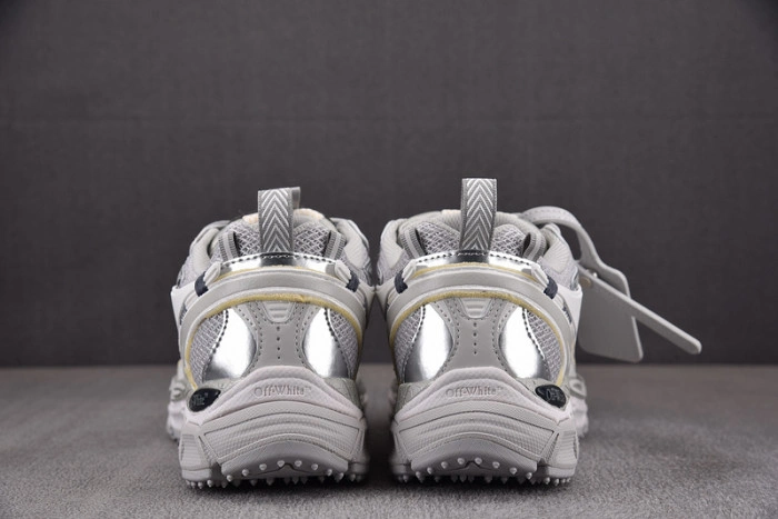 OFF-WHITE Be Right Back