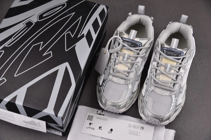 OFF-WHITE Be Right Back