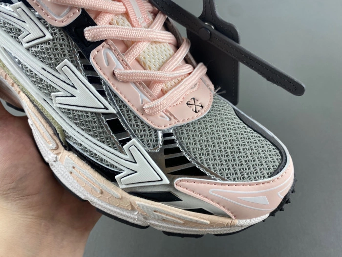 OFF-WHITE Be Right Back