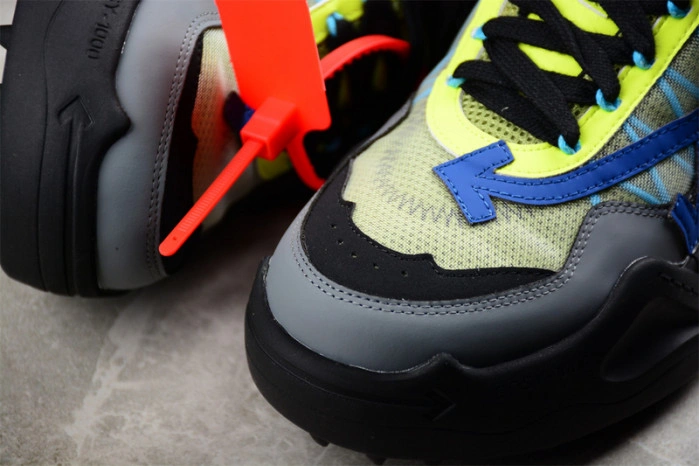OFF-WHITE Odsy-1000