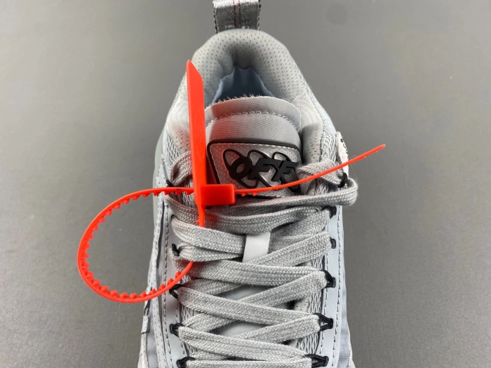 OFF-WHITE Odsy-1000
