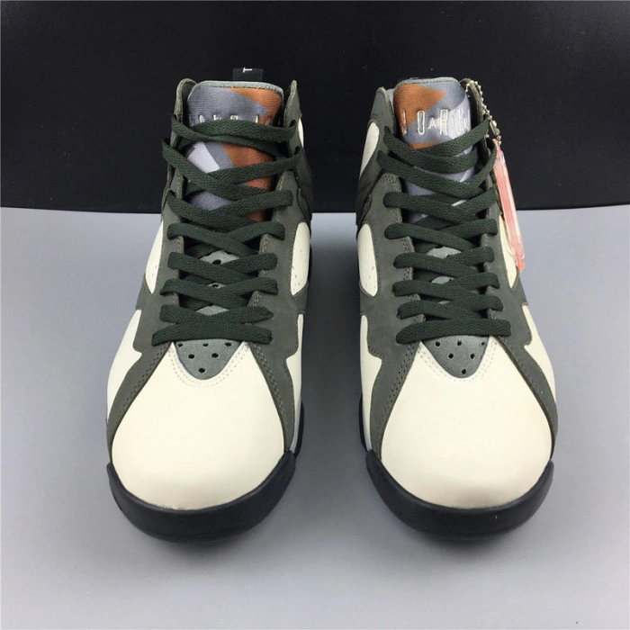 PATTA X AIR JORDAN 7 “ICICLE” AT3375-100