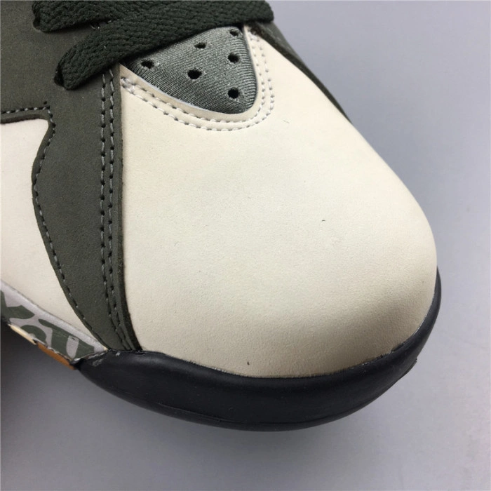 PATTA X AIR JORDAN 7 “ICICLE” AT3375-100