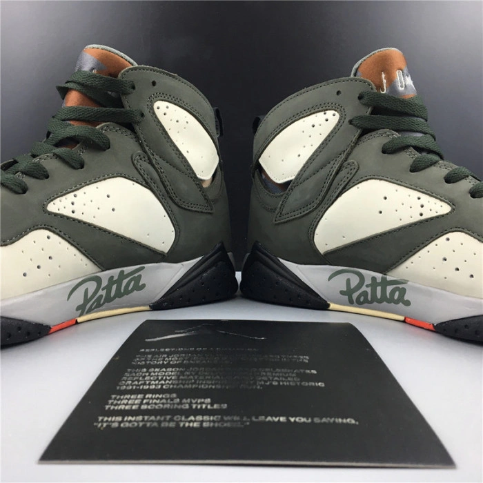 PATTA X AIR JORDAN 7 “ICICLE” AT3375-100