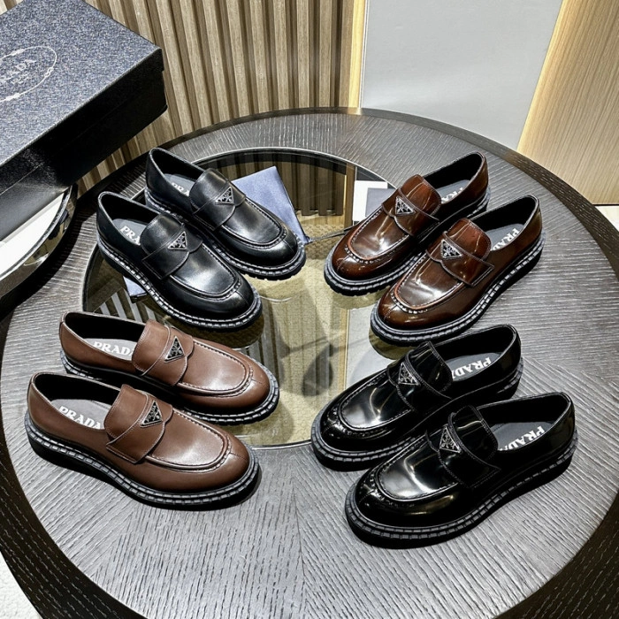 PR0DA LOAFERS