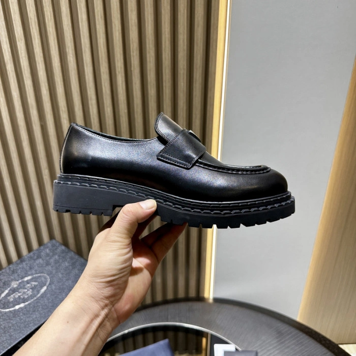 PR0DA LOAFERS