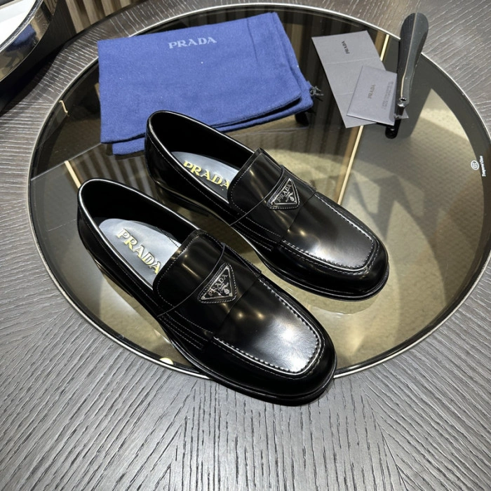 PR0DA LOAFERS