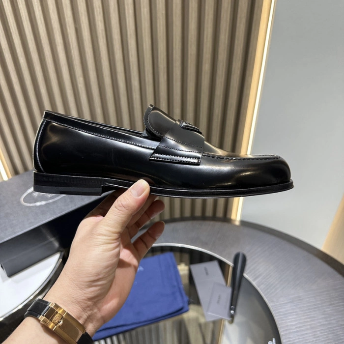 PR0DA LOAFERS