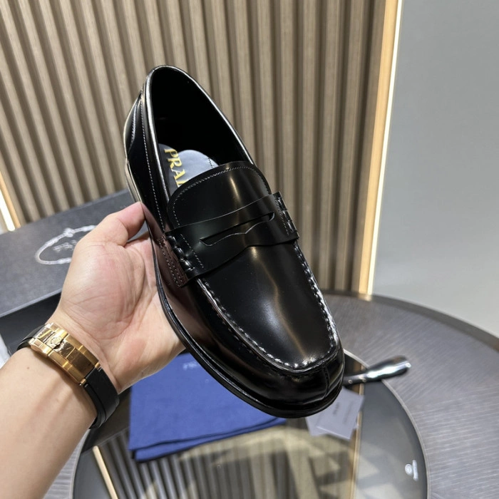 PR0DA LOAFERS