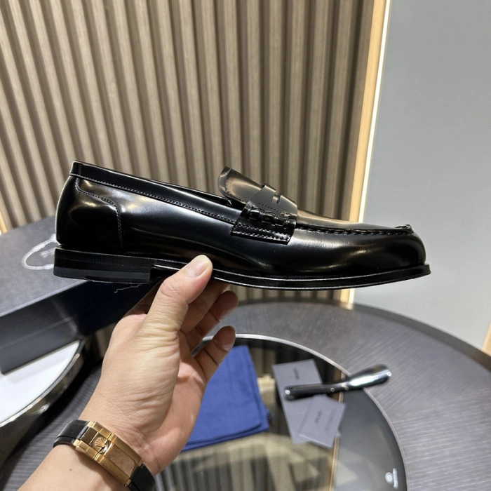 PR0DA LOAFERS