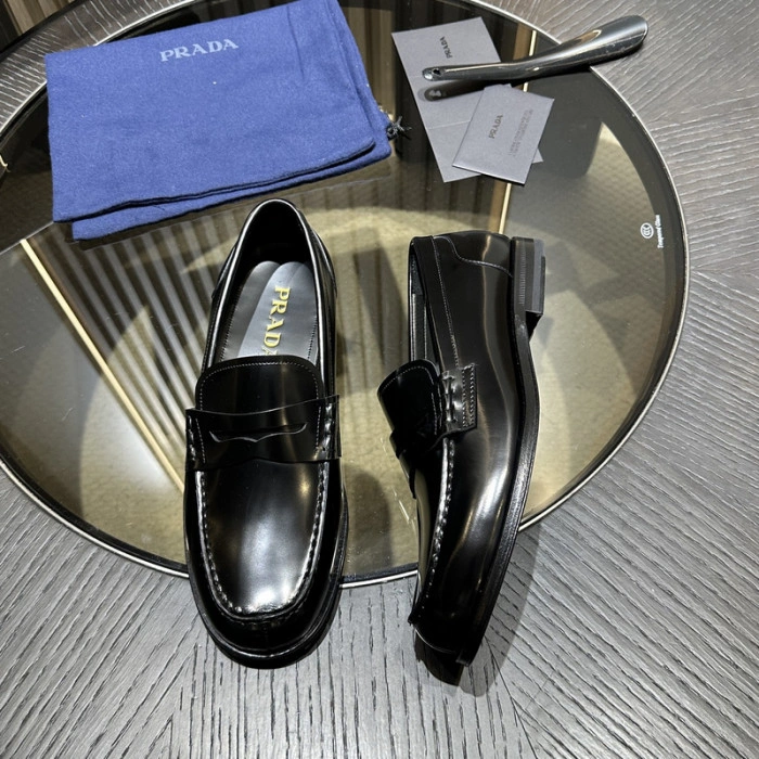 PR0DA LOAFERS