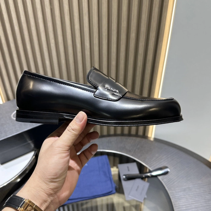 PR0DA LOAFERS