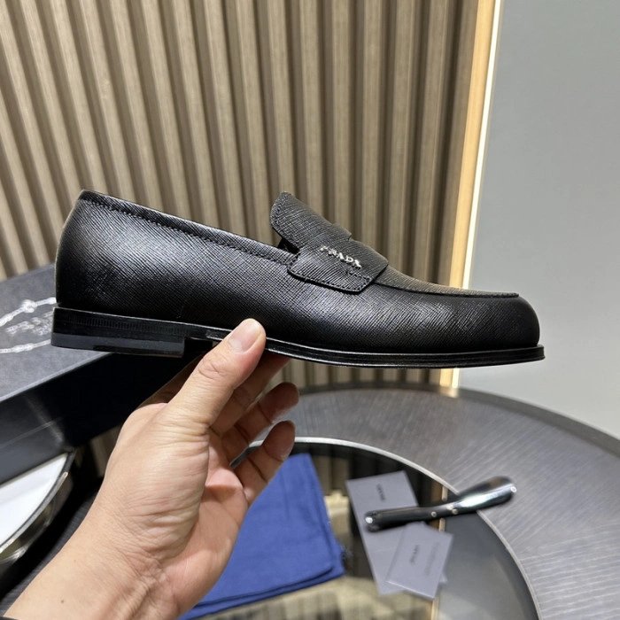 PR0DA LOAFERS