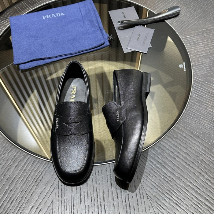 PR0DA LOAFERS
