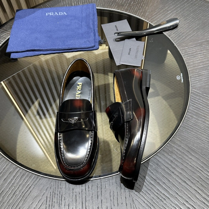 PR0DA LOAFERS