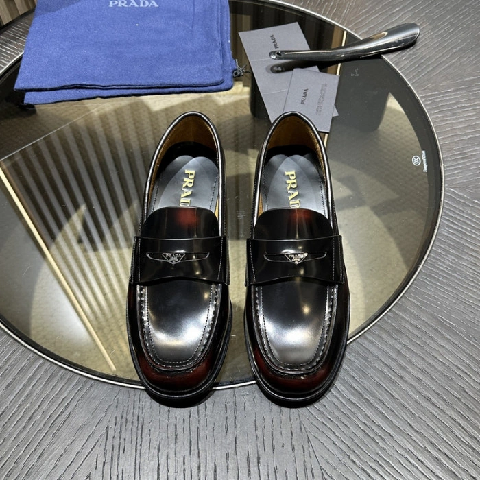 PR0DA LOAFERS